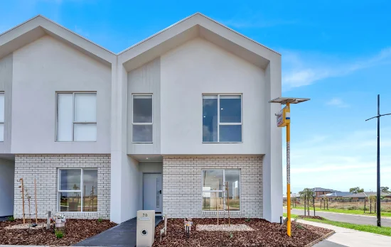 70 Morningside Dr, Thornhill Park, Vic 3335