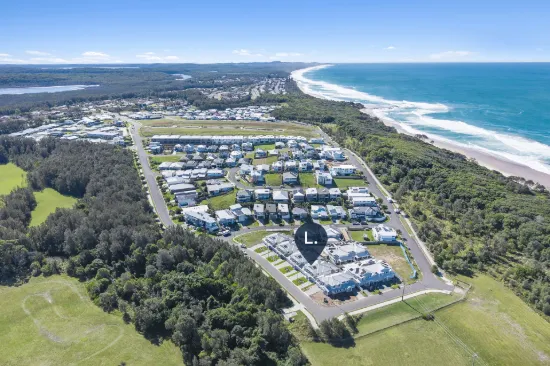 71 Seaside Drive, Lake Cathie, NSW 2445