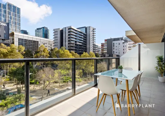 72 Geographe Street, Docklands, Vic 3008