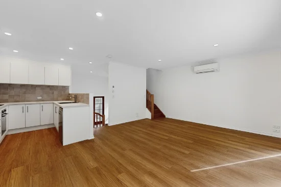 72 York Street, Indooroopilly, Qld 4068
