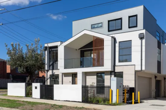 737 Stud Rd, Scoresby, Vic 3179