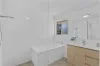 77/102 Alexander Drive, Highland Park, Qld 4211-Image