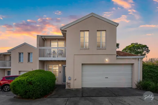 8/3 Barrington Crescent, Amaroo, ACT 2914