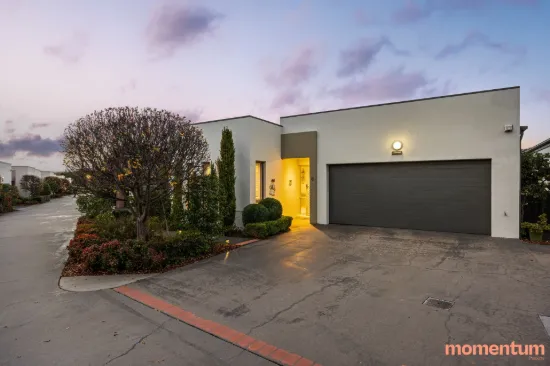 8/3 Charles Place, Gordon, ACT 2906