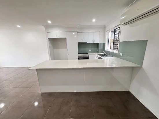 8/3 McKenzie Road, Mango Hill, Qld 4509