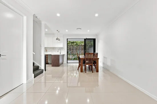 8/438 Compton Road, Stretton, Qld 4116-Image