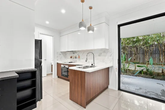 8/438 Compton Road, Stretton, Qld 4116-Image