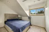 8/462 McCoombe Street, Mooroobool, Qld 4870-Image