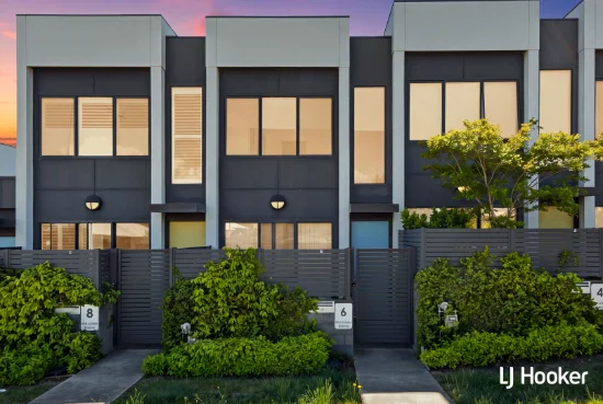 8/6 Max Jacobs Avenue, Wright, ACT 2611