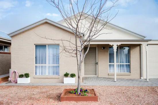 8/68-70 Summer Drive, Buronga, NSW 2739