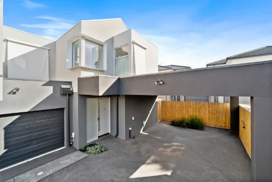 8/9 Leyte Parade, Heidelberg West, Vic 3081