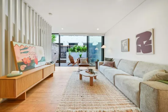 8 Barr Street, Camperdown, NSW 2050