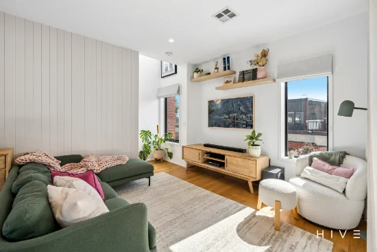 8 Bicheno Mews, Watson, ACT 2602
