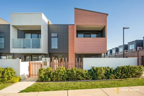 8 Judith Macintosh Crescent, Taylor, ACT 2913