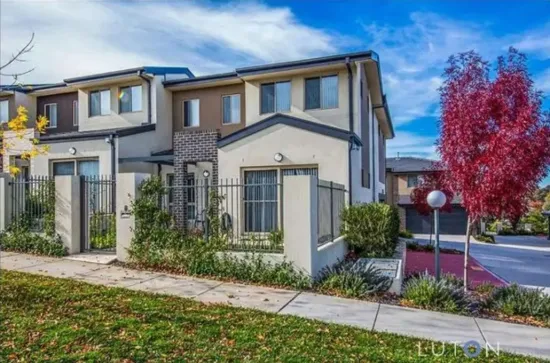 8 Macandie St, Casey, ACT 2913