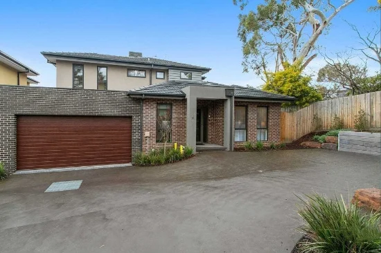 8 Newhaven Lane, Croydon, Vic 3136 - For Rent