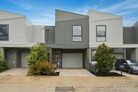 8 Piccolo Circuit, Williamstown North, Vic 3016