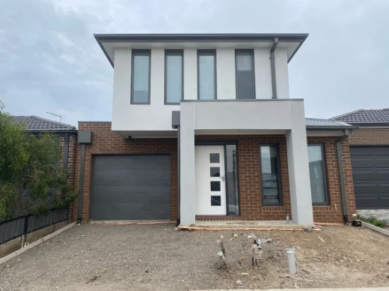 80 Hollywood Drive, Roxburgh Park, Vic 3064 - For Rent