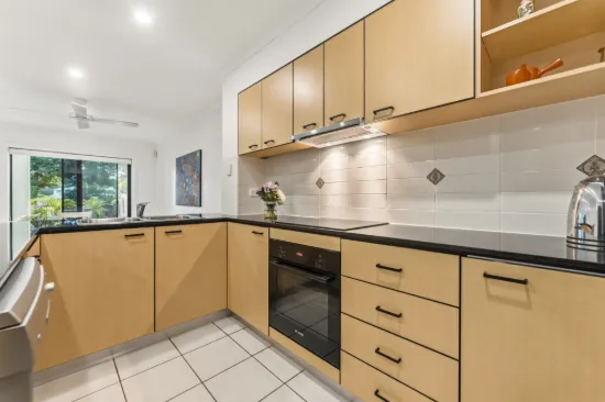 8858 Magnolia Drive, Hope Island, Qld 4212-Image