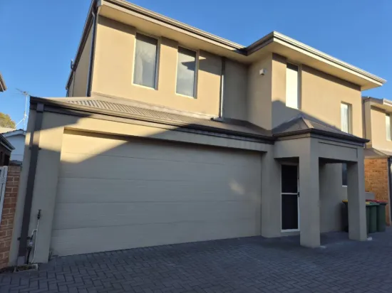 8A Endeavour Road, Morley, WA 6062