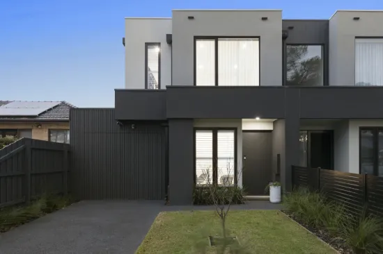 8B Devon Street, Cheltenham, Vic 3192