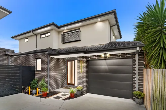 8B Rowson Grove, Clarinda, Vic 3169