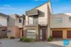 9/1 Dargi Green, Caroline Springs, Vic 3023
