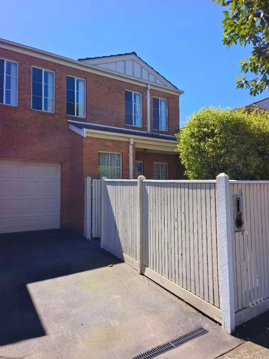 9/27-51 Charles St, Bentleigh East, Vic 3165 - For Rent
