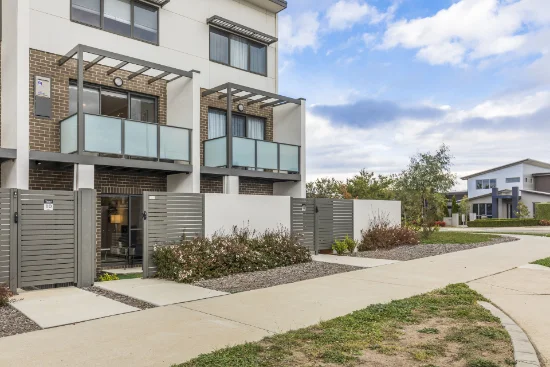 9/50 Henry Kendall Street, Franklin, ACT 2913