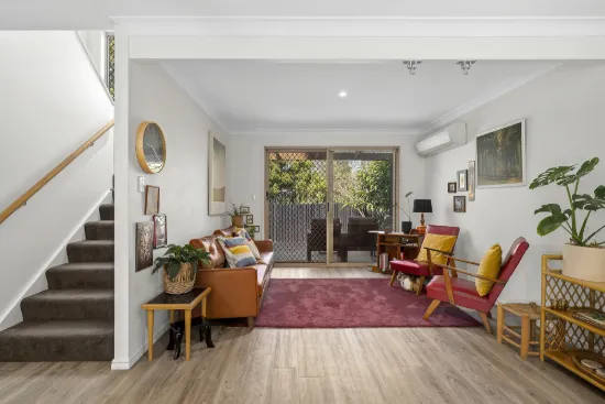 9/8 Park Lane, Yeerongpilly, Qld 4105