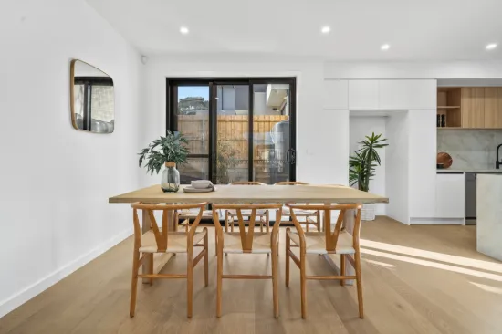 9 Evans Street, Chadstone, Vic 3148-Image
