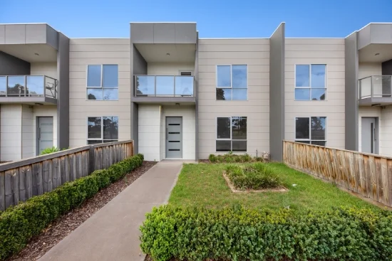 9 Piovesan Lane, Werribee, Vic 3030