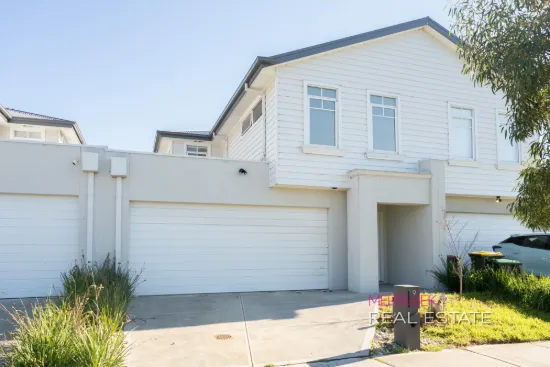 9 Robusta Street, Mickleham, Vic 3064