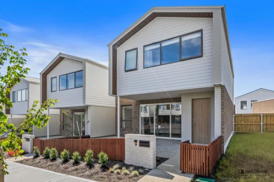 9 Rock Lily Way, Kingston, Tas 7050