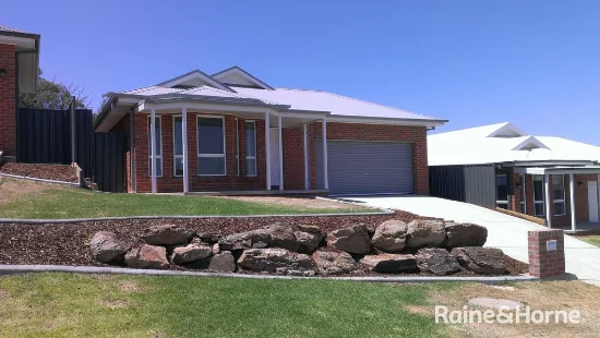 91 Brooklyn Drive, Bourkelands, NSW 2650