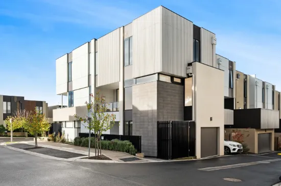 92 Harvest Court, Doncaster, Vic 3108