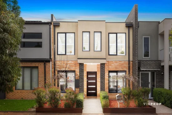 93 Swamphen Drive, Williams Landing, Vic 3027 - For Sale