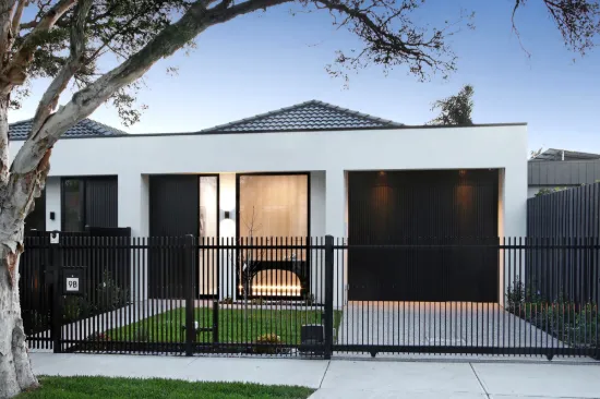 9B Box Court, Bentleigh East, Vic 3165