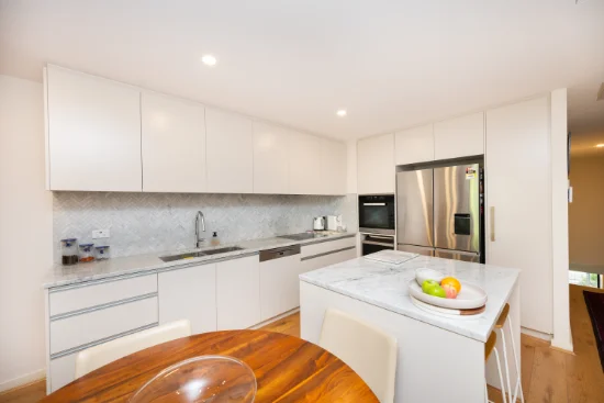 G13/20 Anzac Park, Campbell, ACT 2612 - For Rent