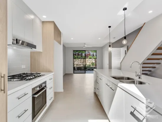 ID:21190792/24 The Corso, North Lakes, Qld 4509