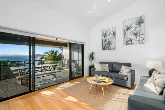 Shorelines 22/5 Acacia Drive, Hamilton Island, Qld 4803