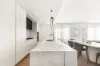 TH1/82 Holyrood Street, Hampton, Vic 3188