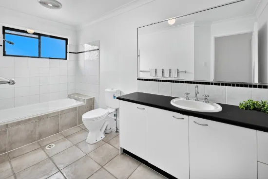 Unit 19/31 Archipelago Street, Pacific Pines, Qld 4211-Image
