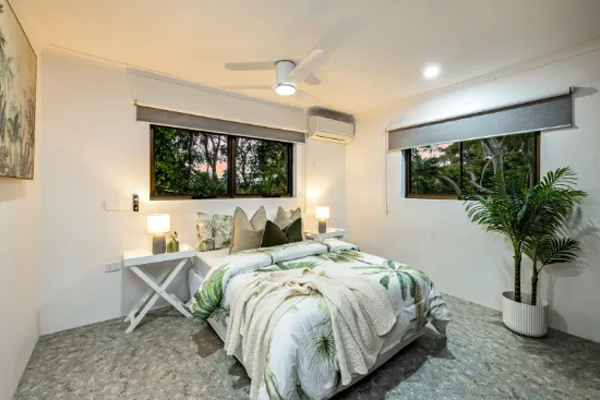 Unit 2/22-24 Collins Avenue, Edge Hill, Qld 4870-Image