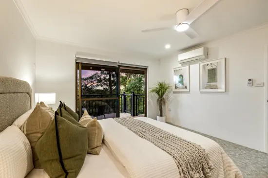 Unit 2/22-24 Collins Avenue, Edge Hill, Qld 4870-Image