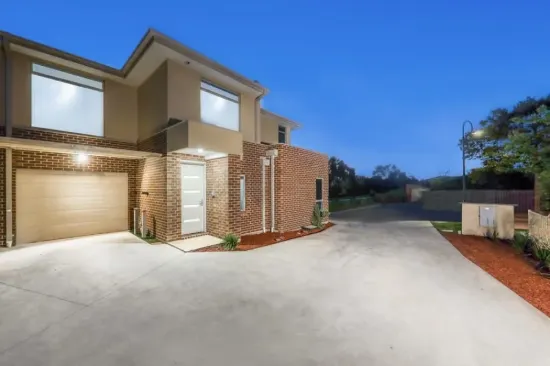 Unit 2/7 Berkeley Cl, Broadmeadows, Vic 3047