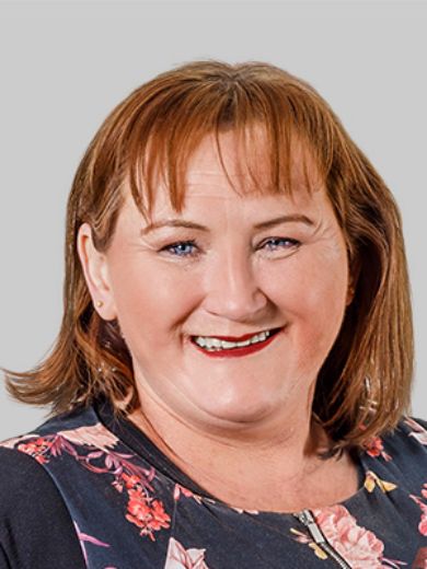 Tracey Oostermeyer - Real Estate Agent at Luton Properties - Kippax
