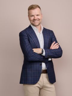 Troy Ellis - Real Estate Agent