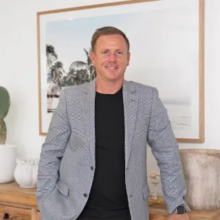 Troy Pinder - Real Estate Agent