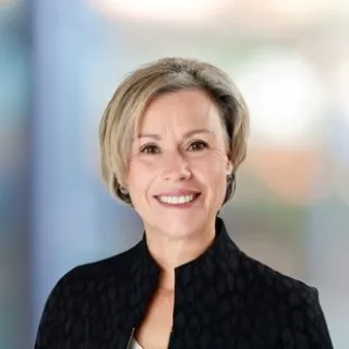 Racquel Dickson - Real Estate Agent